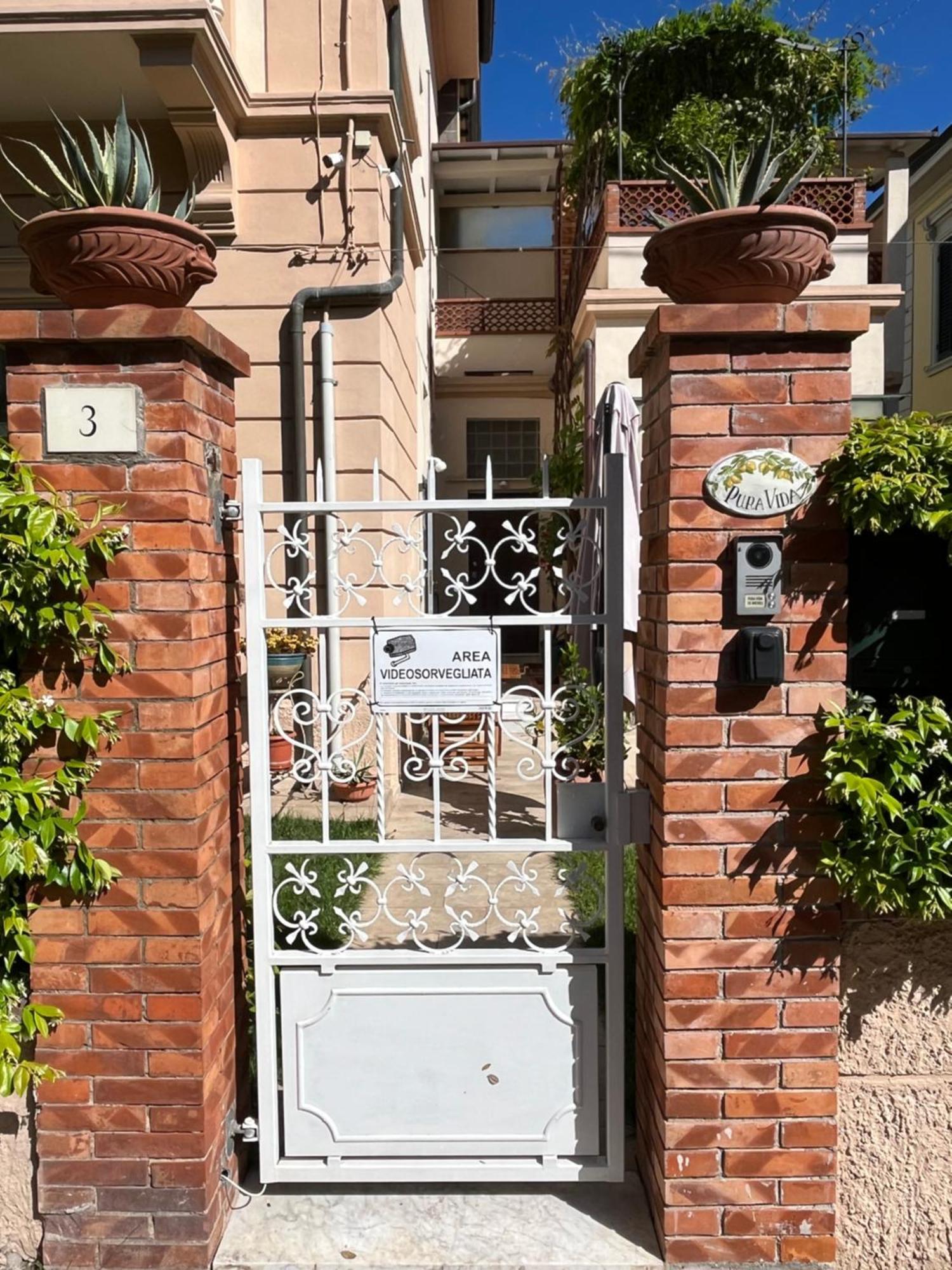 Apartament Monolocale Pura Vida Viareggio Zewnętrze zdjęcie